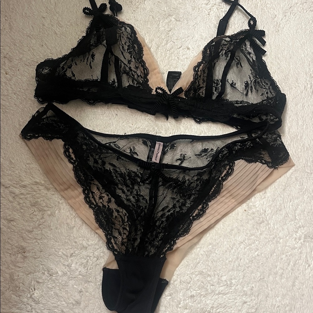 Black Lace Lingerie Set